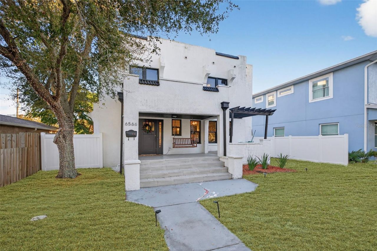 6566 1st Avenue S, Saint Petersburg, FL 33707 Photo