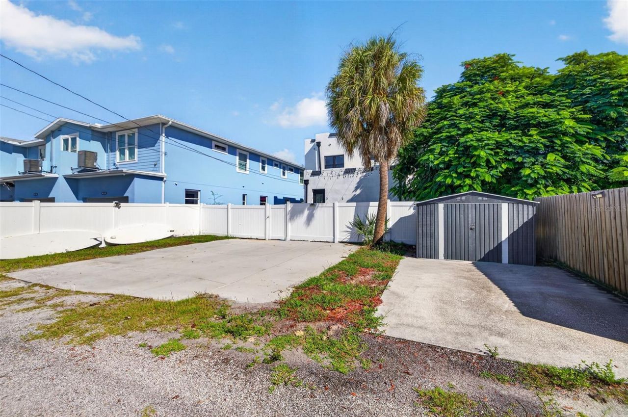 6566 1st Avenue S, Saint Petersburg, FL 33707 Photo