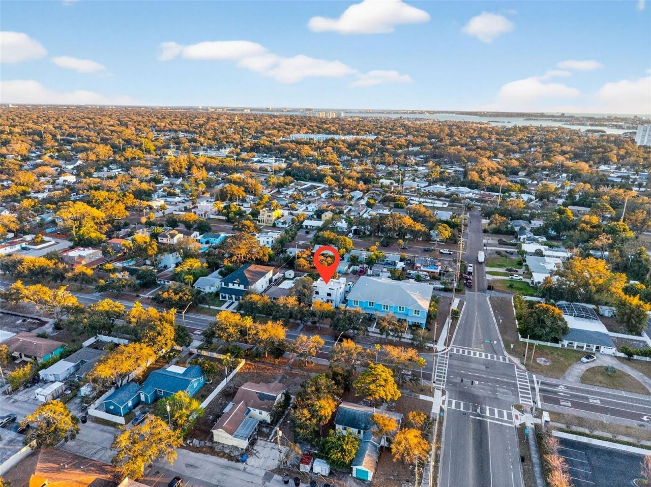 6566 1st Avenue S, Saint Petersburg, FL 33707 Photo