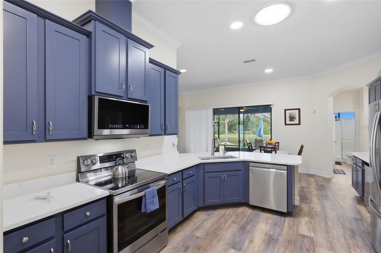 326 Star Shell Drive, Apollo Beach, FL 33572 Photo