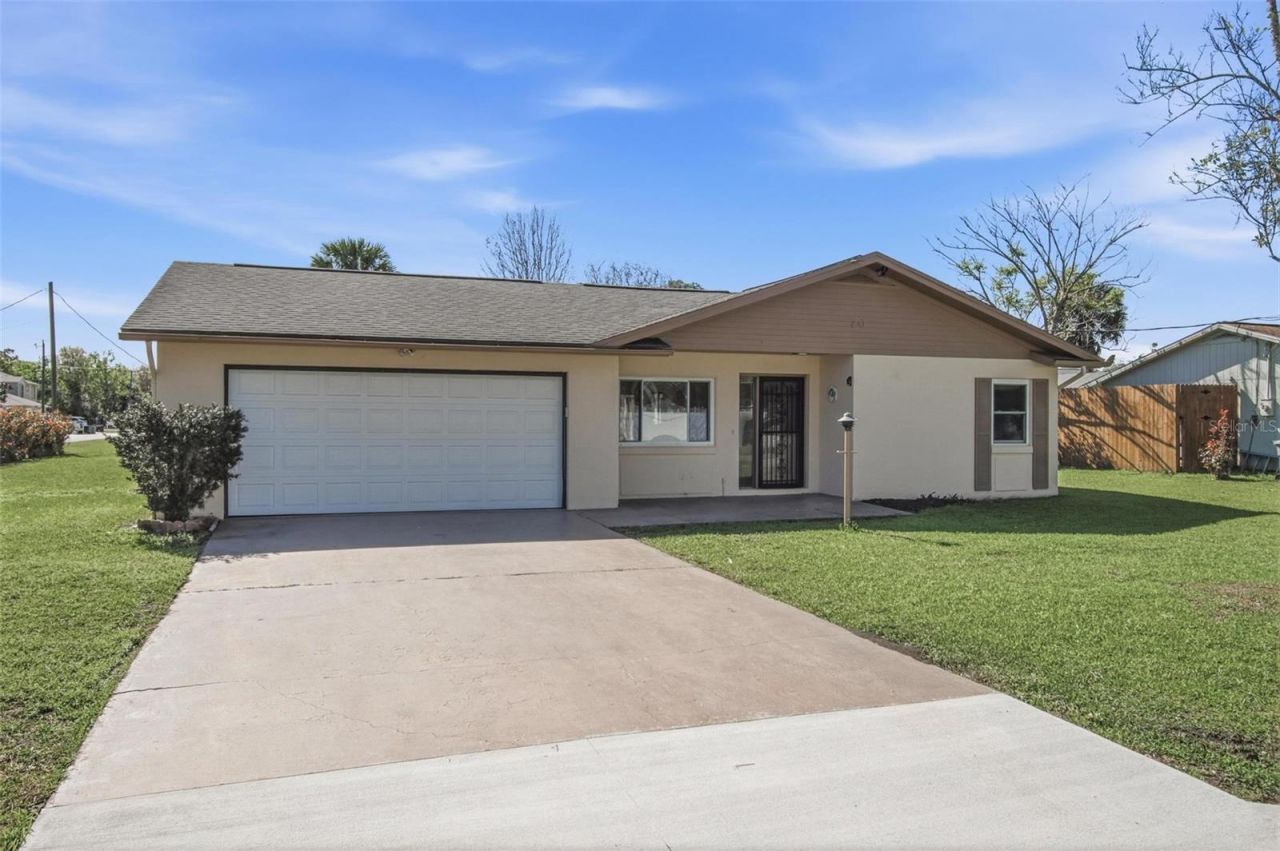 70 Perrotti Lane, Palm Coast, FL 32164 Main Photo