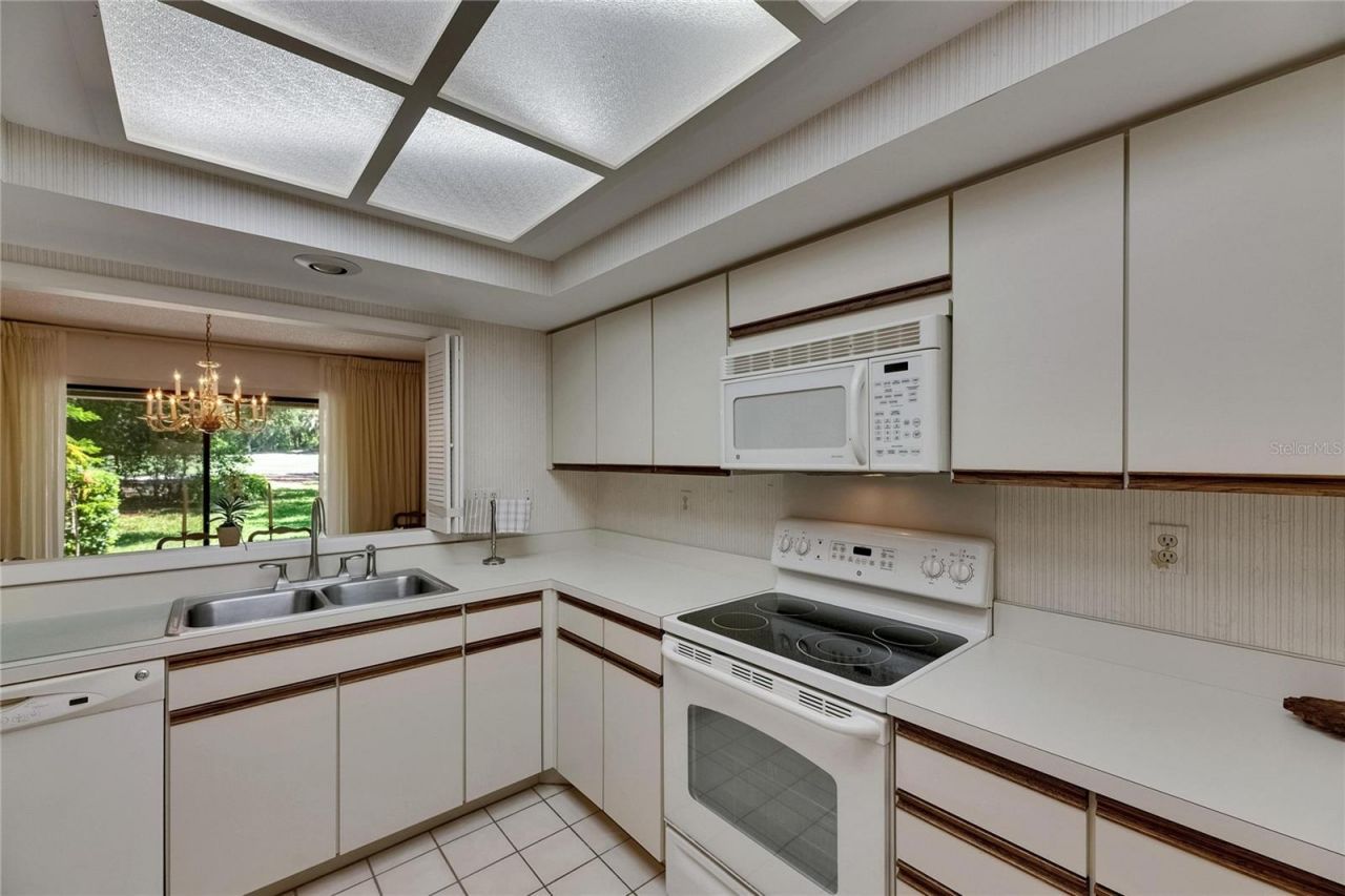 29903 Baywood Lane , Wesley Chapel, FL 33543 Photo