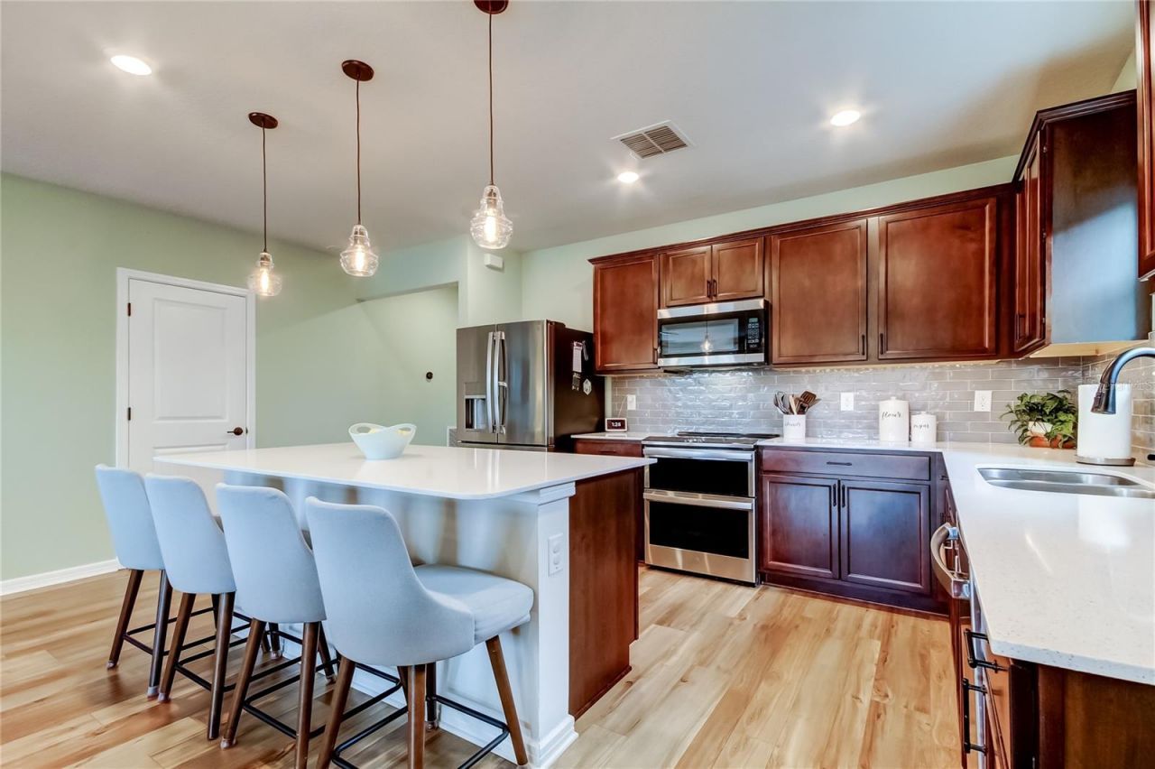 6364 Dutton Drive, Wesley Chapel, FL 33545 Photo