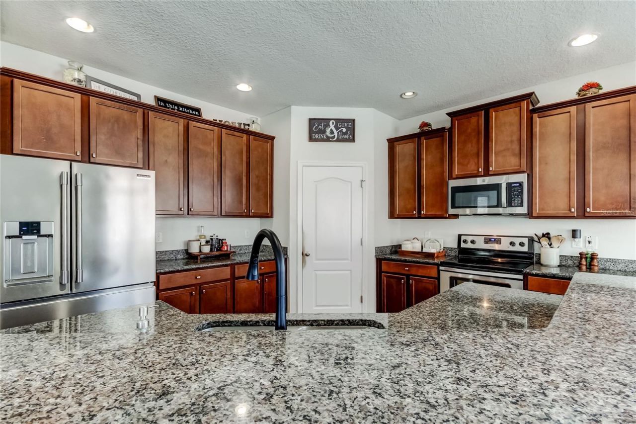 30623 Casewell Place, Wesley Chapel, FL 33545 Photo