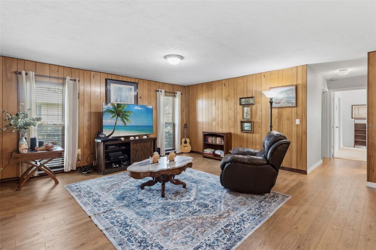 5109 Palm Aire Drive, Sarasota, FL 34243 Photo