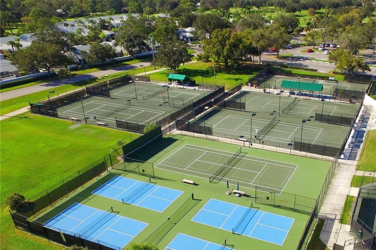 5109 Palm Aire Drive, Sarasota, FL 34243 Photo