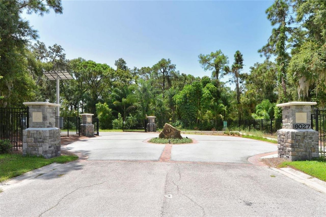 5109 Palm Aire Drive, Sarasota, FL 34243 Photo