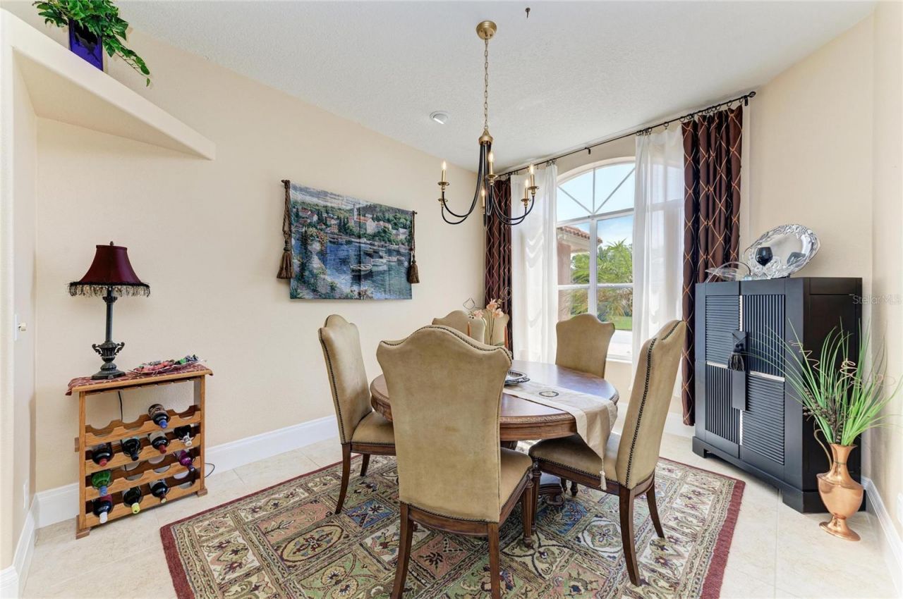 4107 72nd Avenue E, Sarasota, FL 34243 Photo