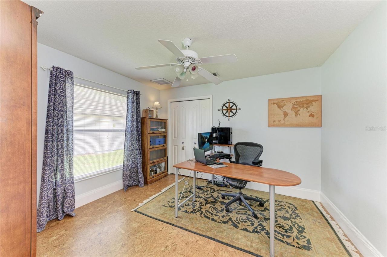 4107 72nd Avenue E, Sarasota, FL 34243 Photo