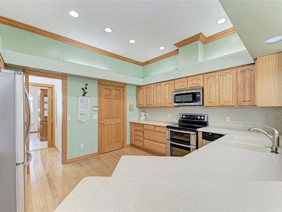Property Image 16