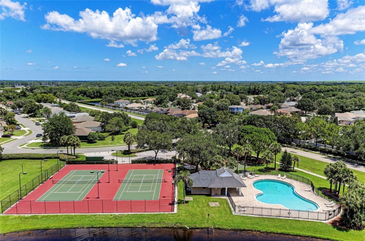 7604 52nd Terrace E, Bradenton, FL 34203 Photo