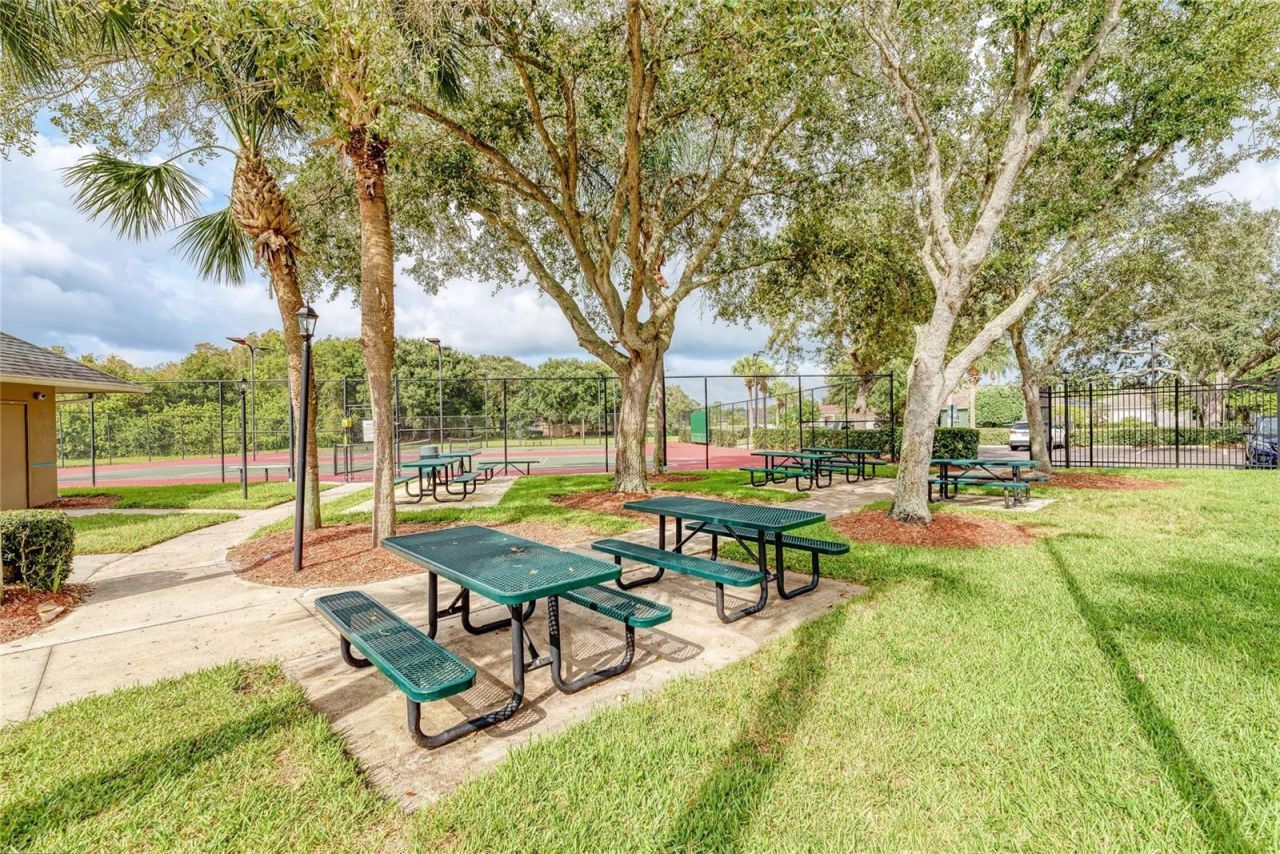 7604 52nd Terrace E, Bradenton, FL 34203 Photo