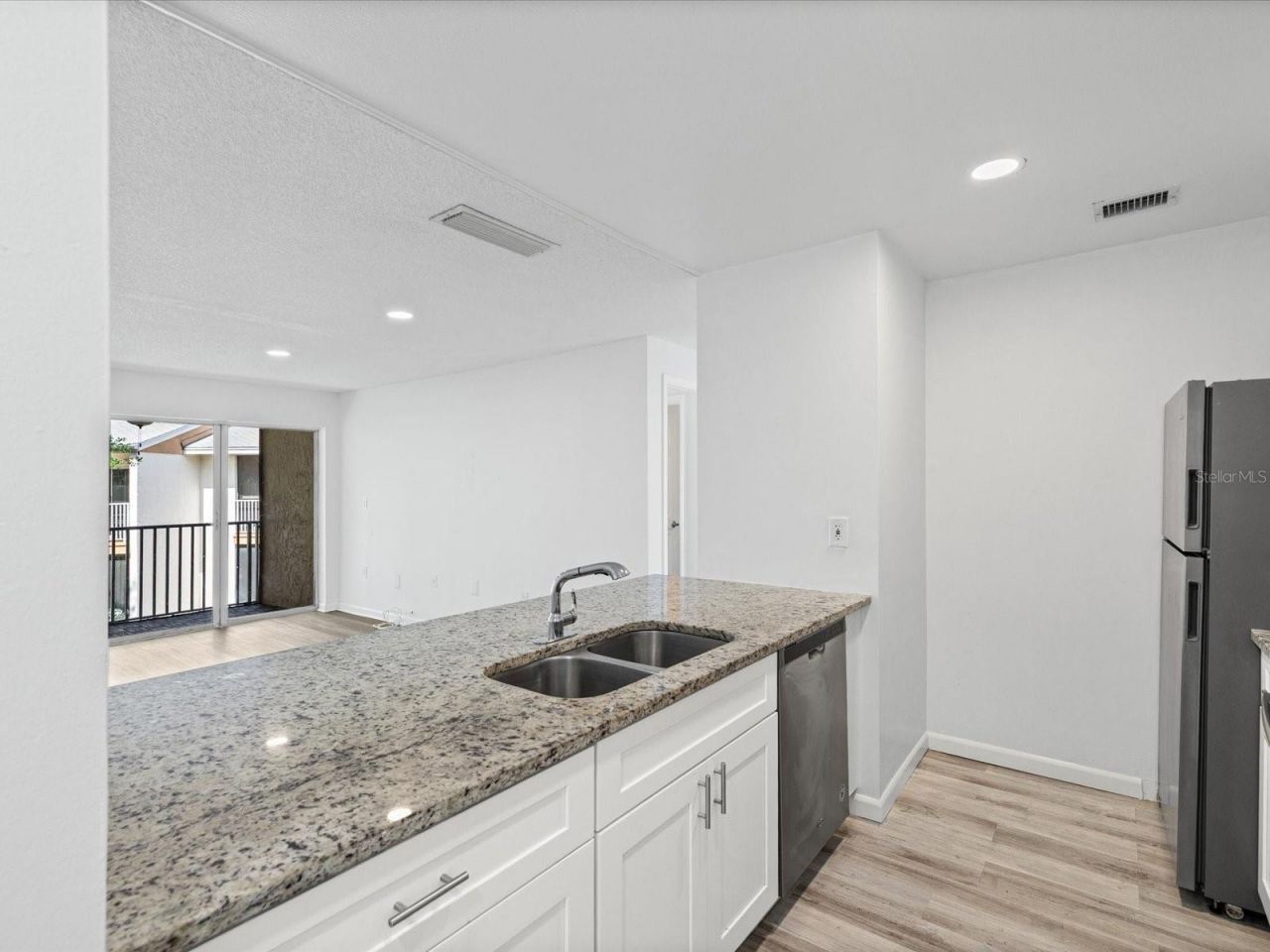 9940 7th Way N, Unit 204, Saint Petersburg, FL 33702 Photo