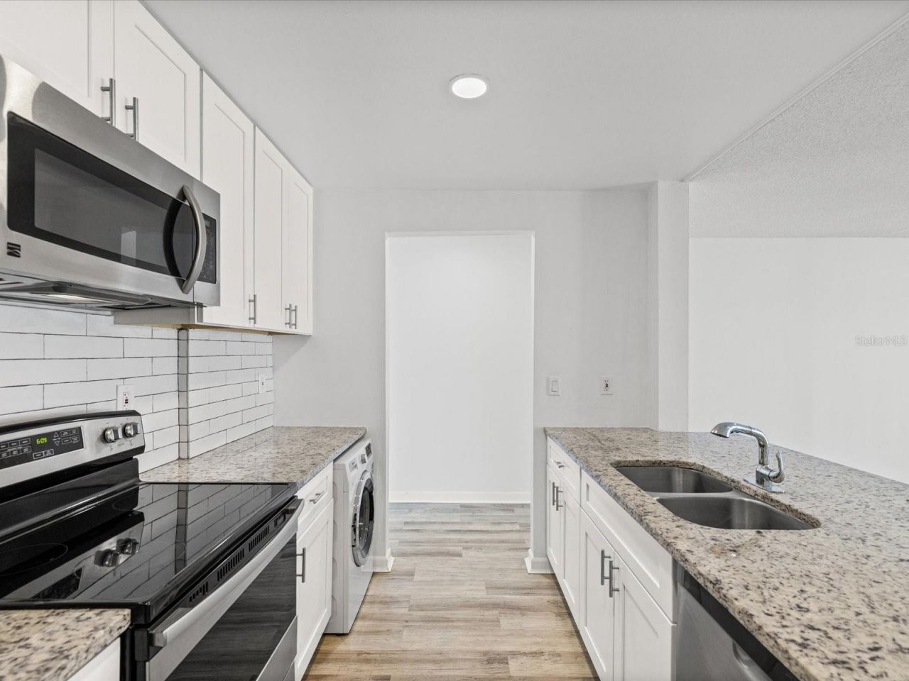 9940 7th Way N, Unit 204, Saint Petersburg, FL 33702 Photo