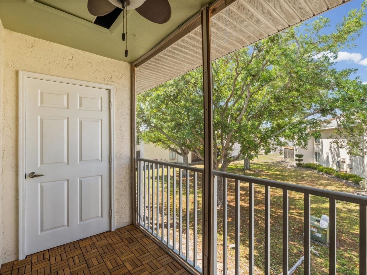 9940 7th Way N, Unit 204, Saint Petersburg, FL 33702 Photo