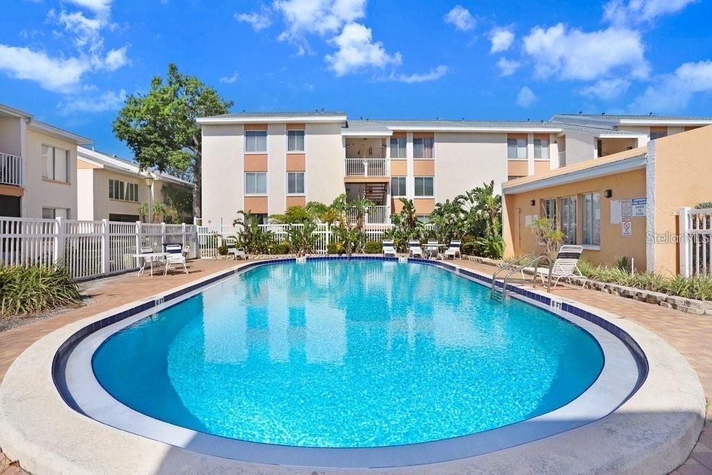 9940 7th Way N, Unit 204, Saint Petersburg, FL 33702 Photo