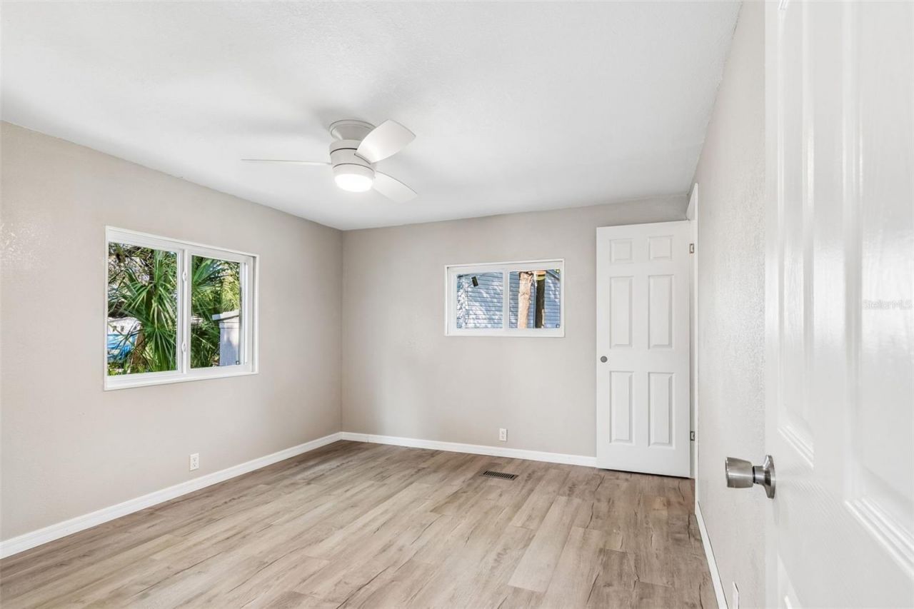 823 Elkan Drive, Tarpon Springs, FL 34689 Photo