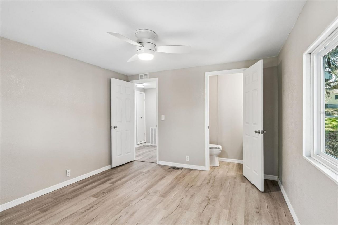 823 Elkan Drive, Tarpon Springs, FL 34689 Photo