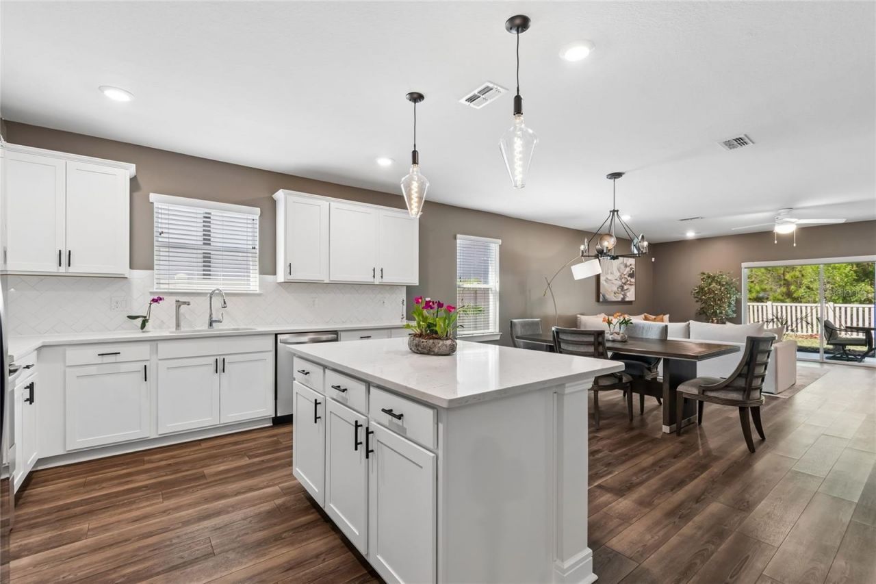 30155 Merilee Place , Wesley Chapel, FL 33545 Photo