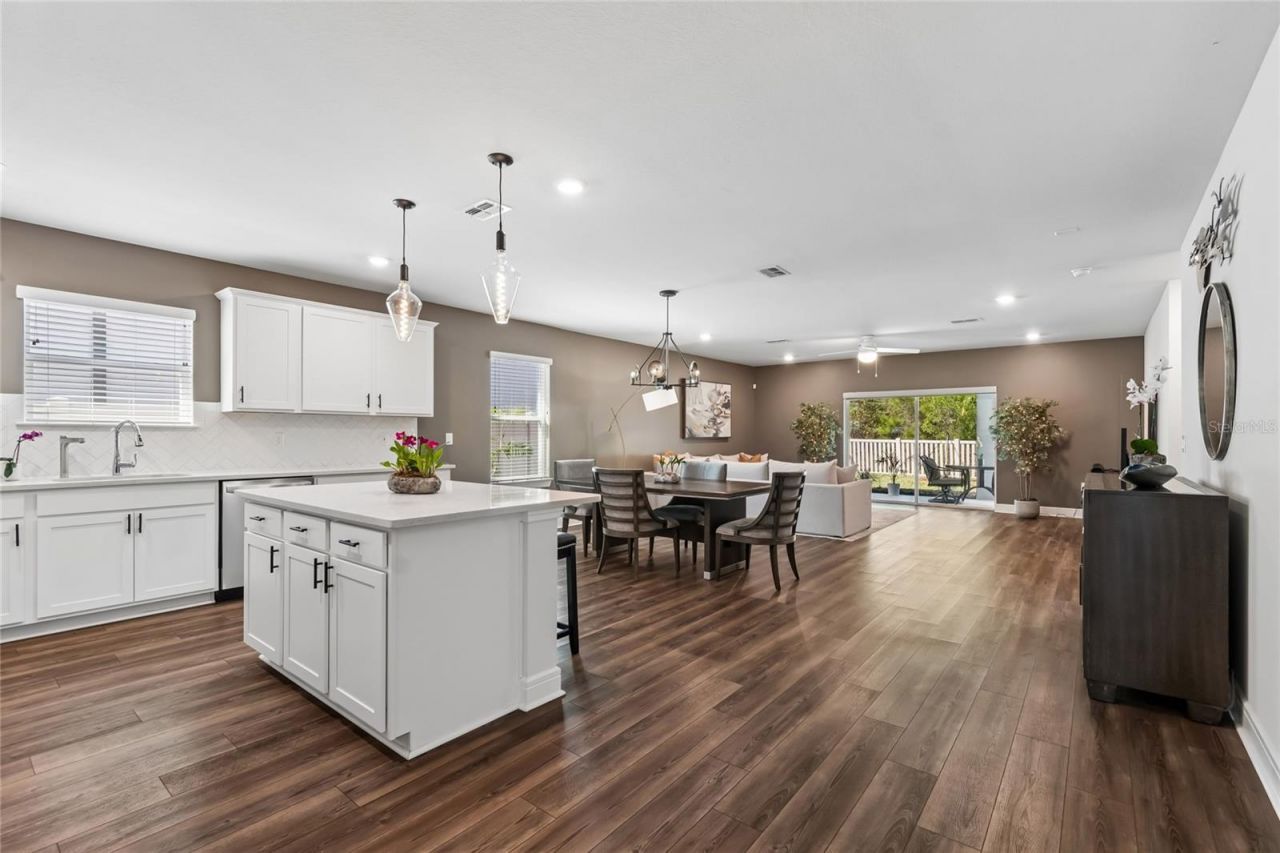 30155 Merilee Place , Wesley Chapel, FL 33545 Photo