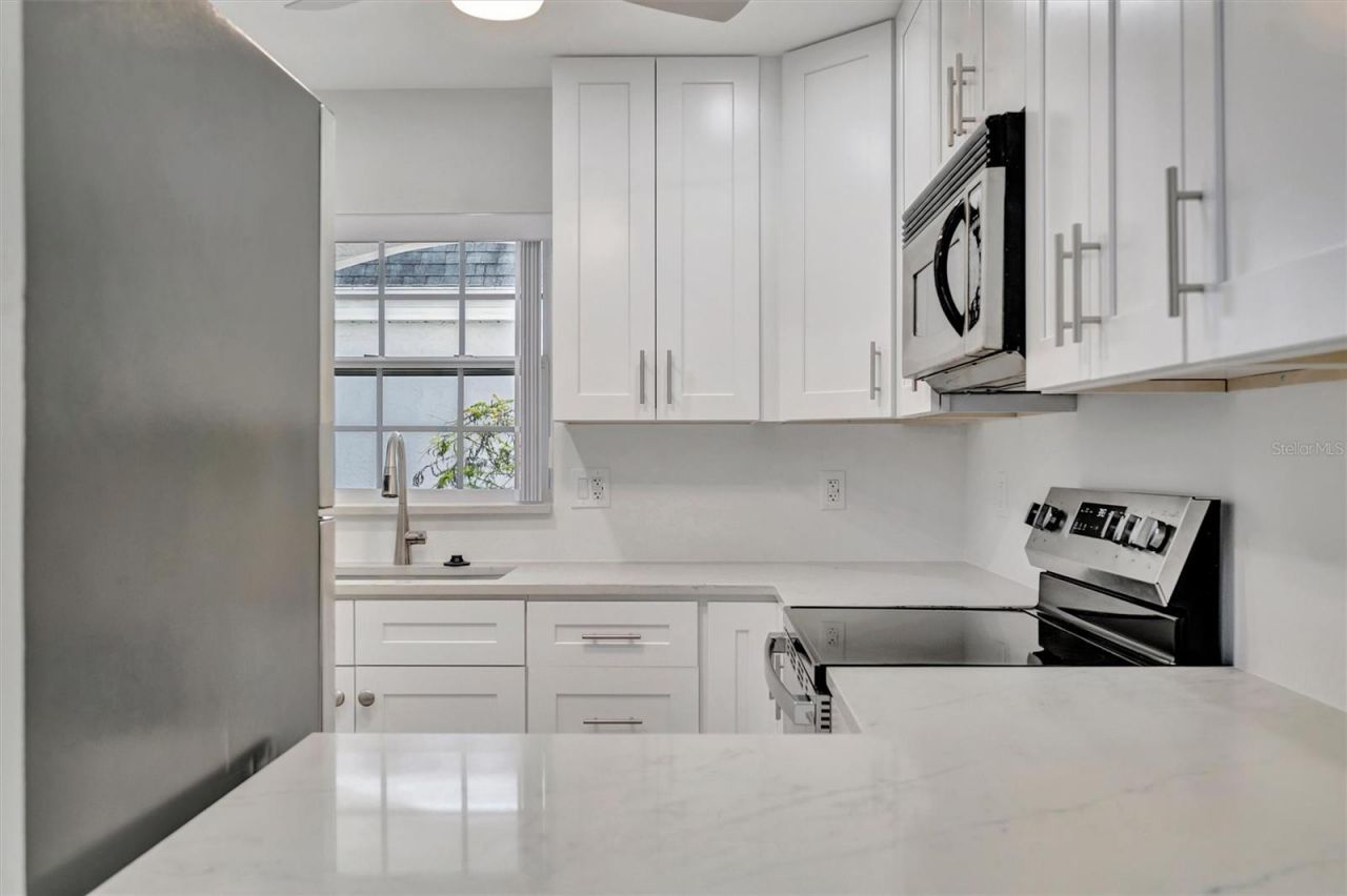 9819 Hernando Court , Unit 29-A, Bradenton, FL 34210 Photo