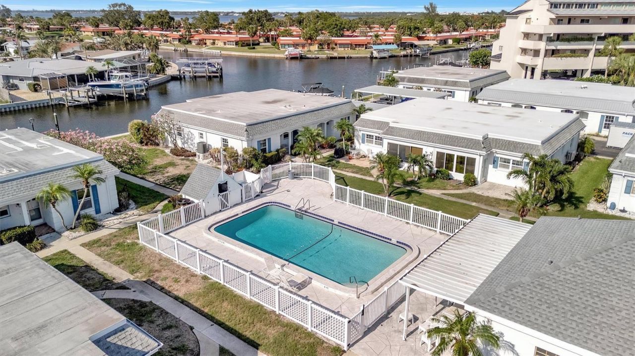 9819 Hernando Court , Unit 29-A, Bradenton, FL 34210 Photo