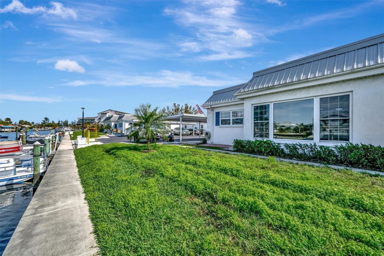 9819 Hernando Court , Unit 29-A, Bradenton, FL 34210 Photo