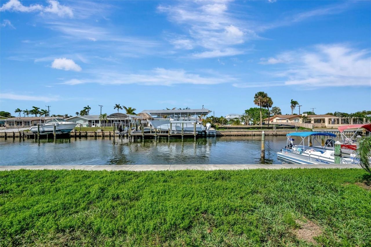 9819 Hernando Court , Unit 29-A, Bradenton, FL 34210 Photo