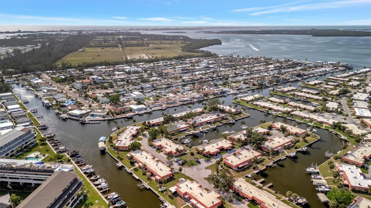 9819 Hernando Court , Unit 29-A, Bradenton, FL 34210 Photo