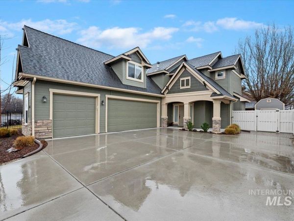 3052 N Christian Way, Meridian, ID 83646