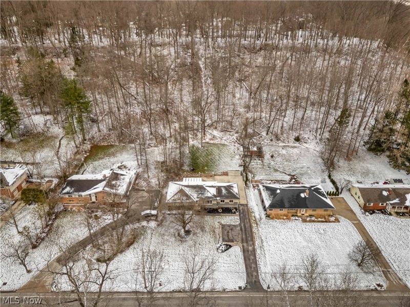 10905 Greenhaven Parkway, Brecksville, OH 44141 Photo 3