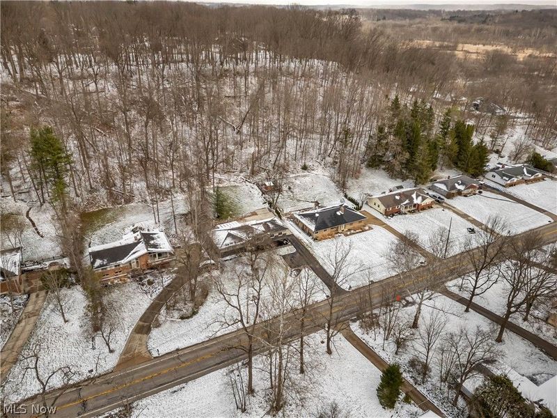 10905 Greenhaven Parkway, Brecksville, OH 44141 Photo 4