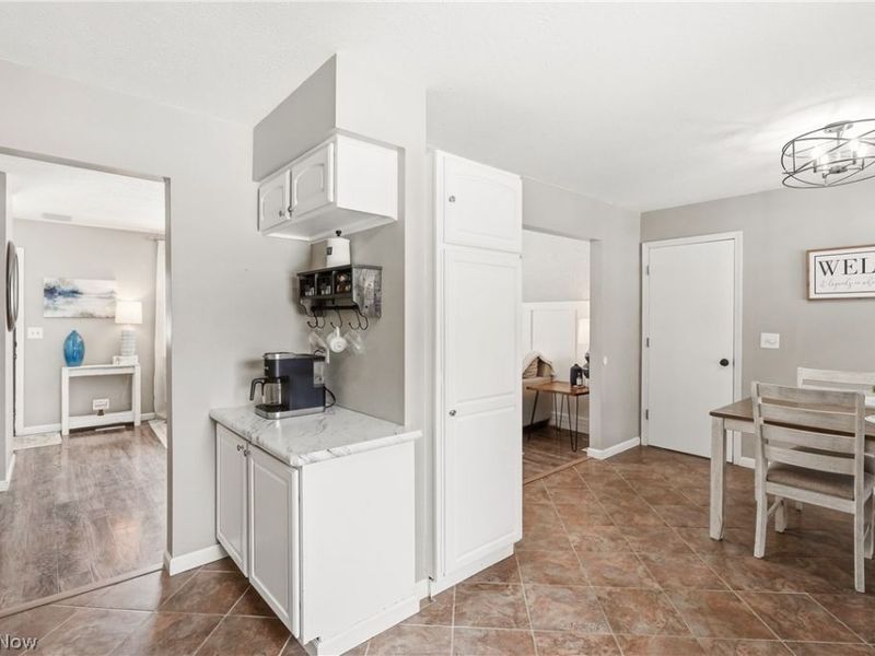 3212 Longwood Drive, Norton, OH 44203 Photo 10