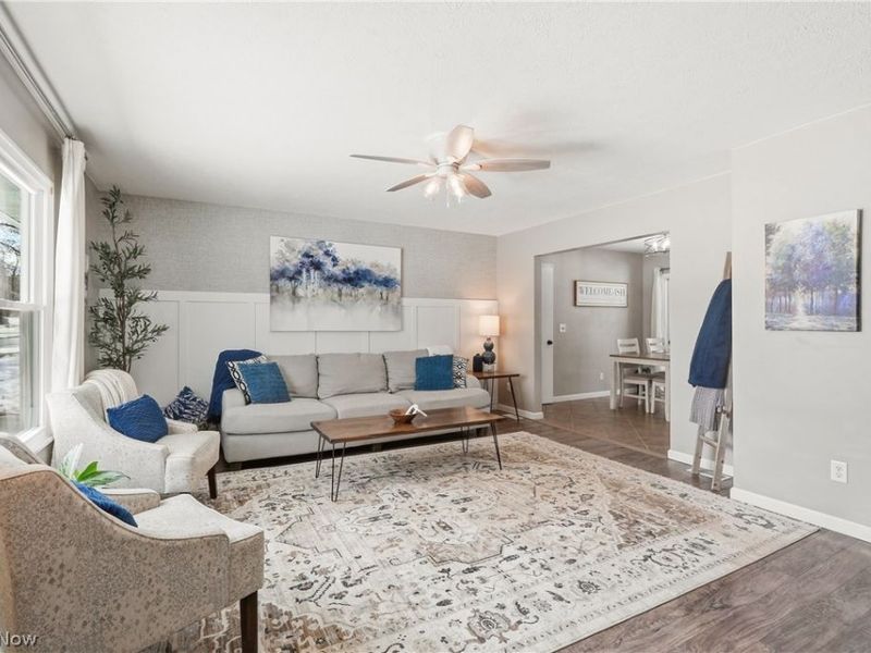 3212 Longwood Drive, Norton, OH 44203 Photo 2