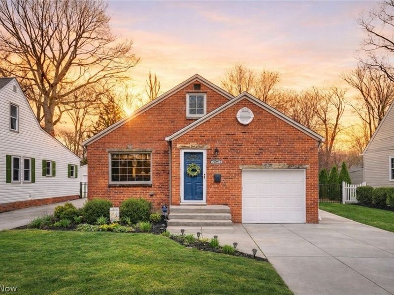 24024 E Oakland Road, Bay Village, OH 44140 Photo 1