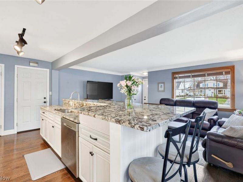 24024 E Oakland Road, Bay Village, OH 44140 Photo 11