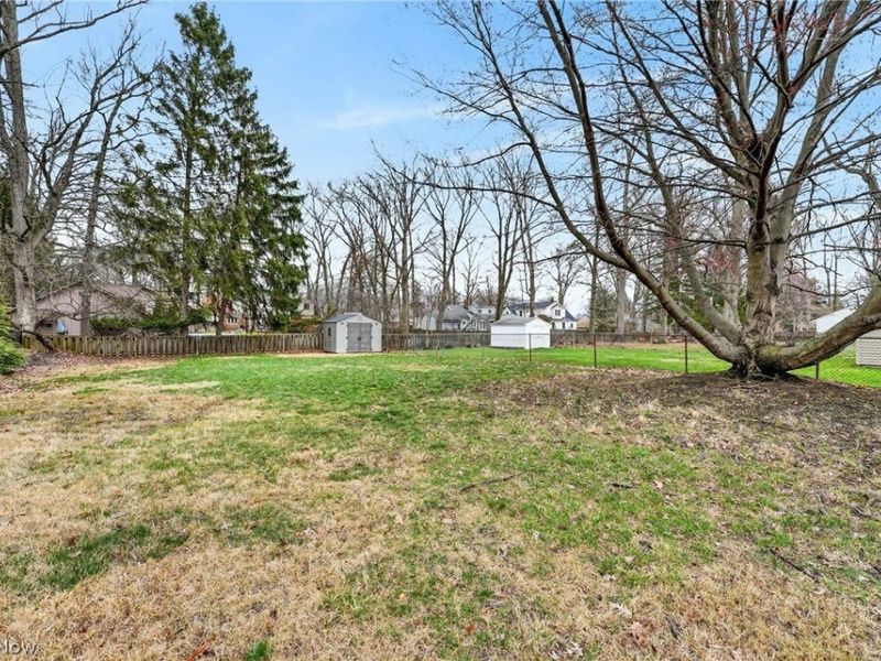 24024 E Oakland Road, Bay Village, OH 44140 Photo 34