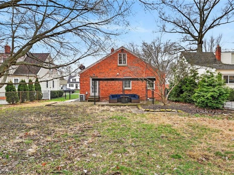 24024 E Oakland Road, Bay Village, OH 44140 Photo 36