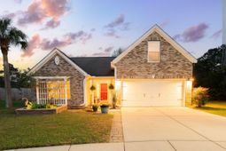 1476 Harbor Mist Court photo 4