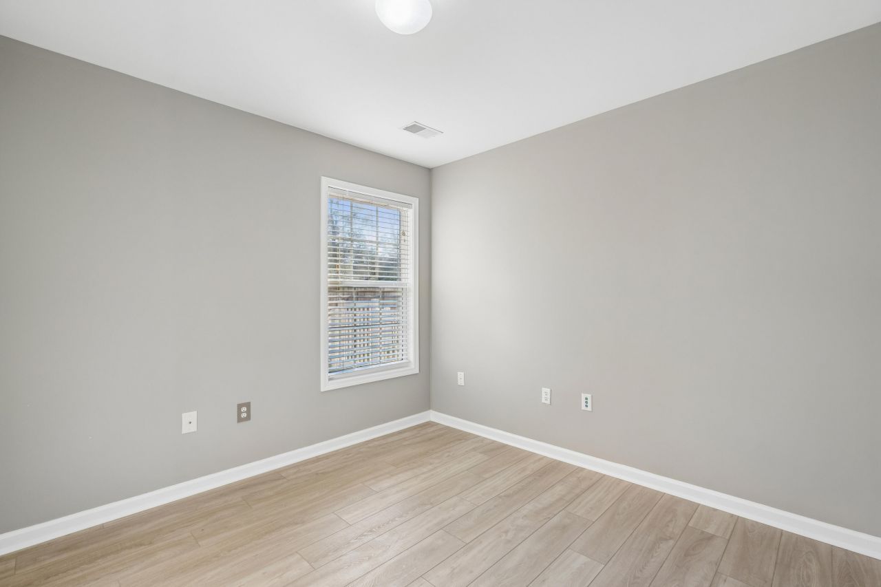 1476 Harbor Mist Court Photo 34