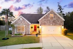 1476 Harbor Mist Court photo 4