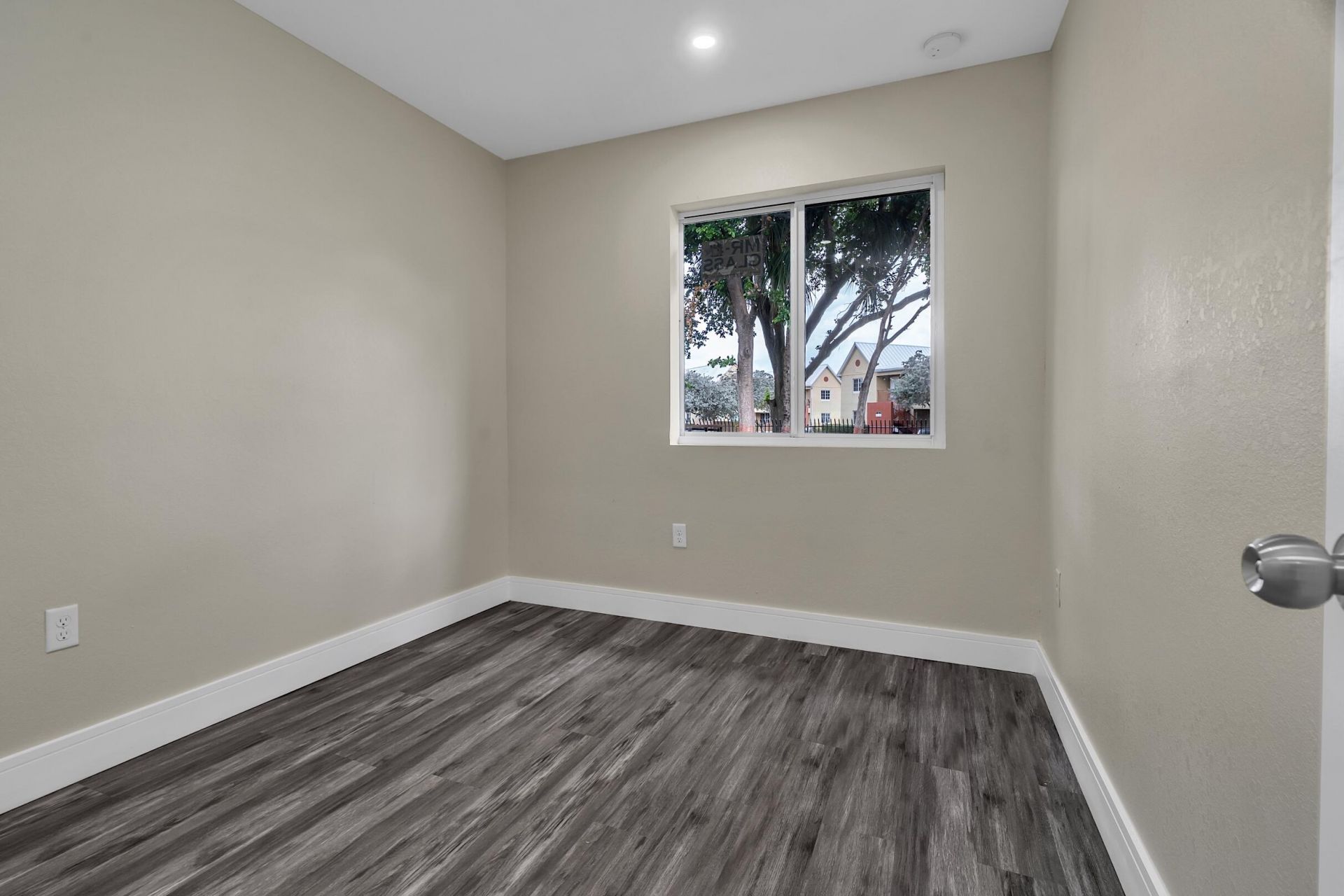 2451 NW 21st Street, Fort Lauderdale, FL 33311 Photo