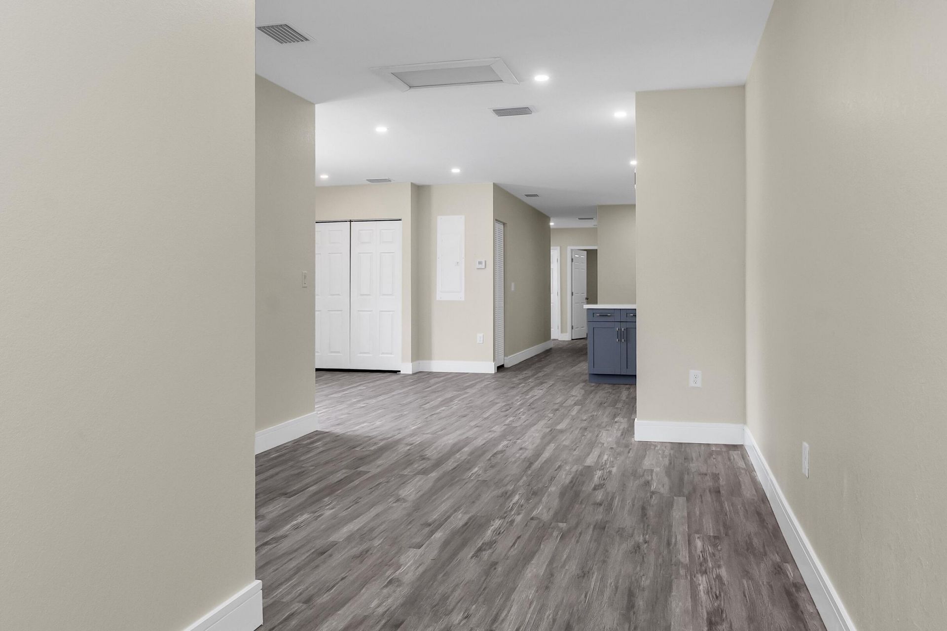 2451 NW 21st Street, Fort Lauderdale, FL 33311 Photo