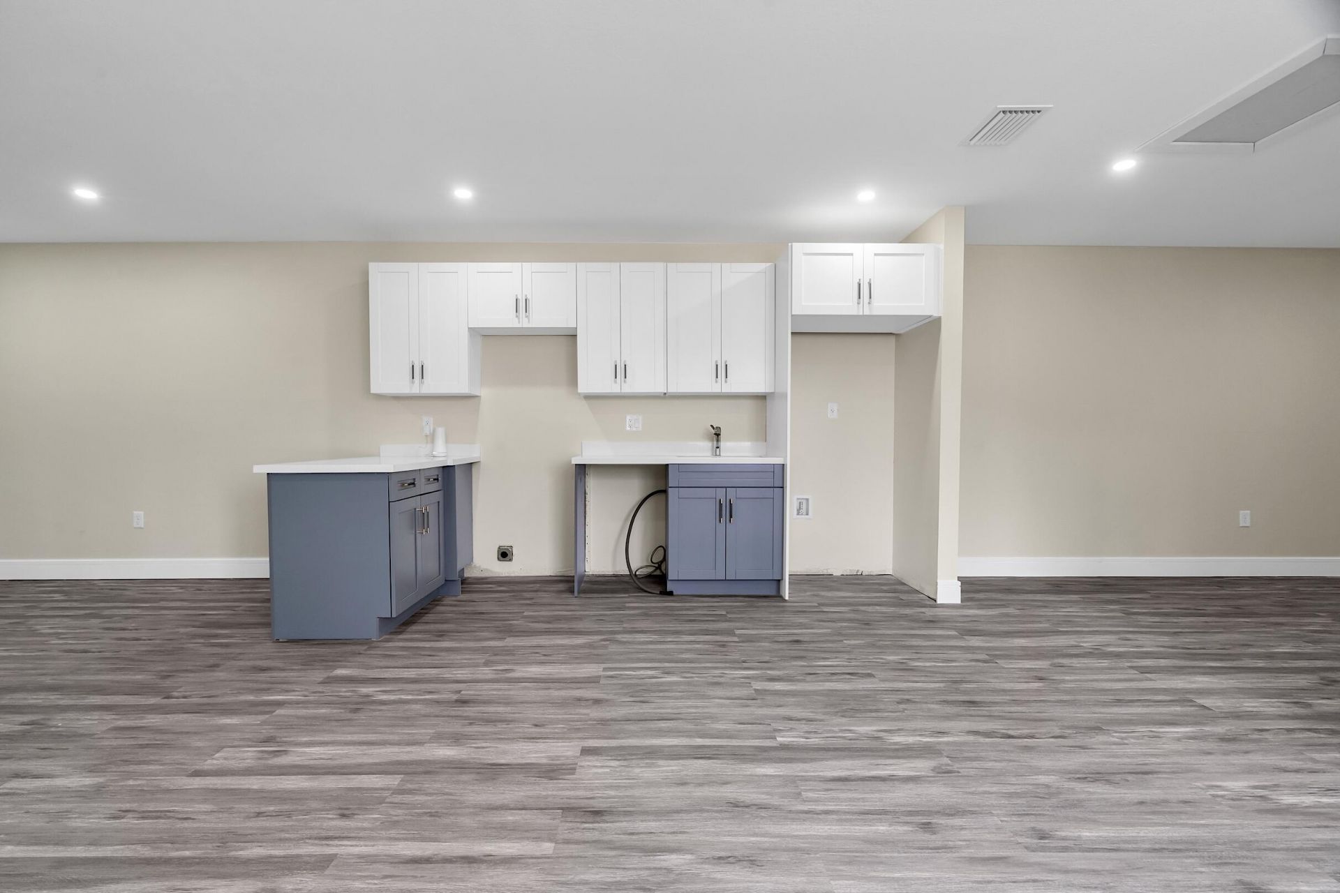 2451 NW 21st Street, Fort Lauderdale, FL 33311 Photo