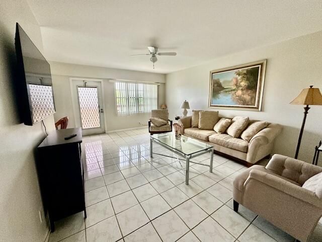 588 Mansfield N, Boca Raton, FL 33434 Photo
