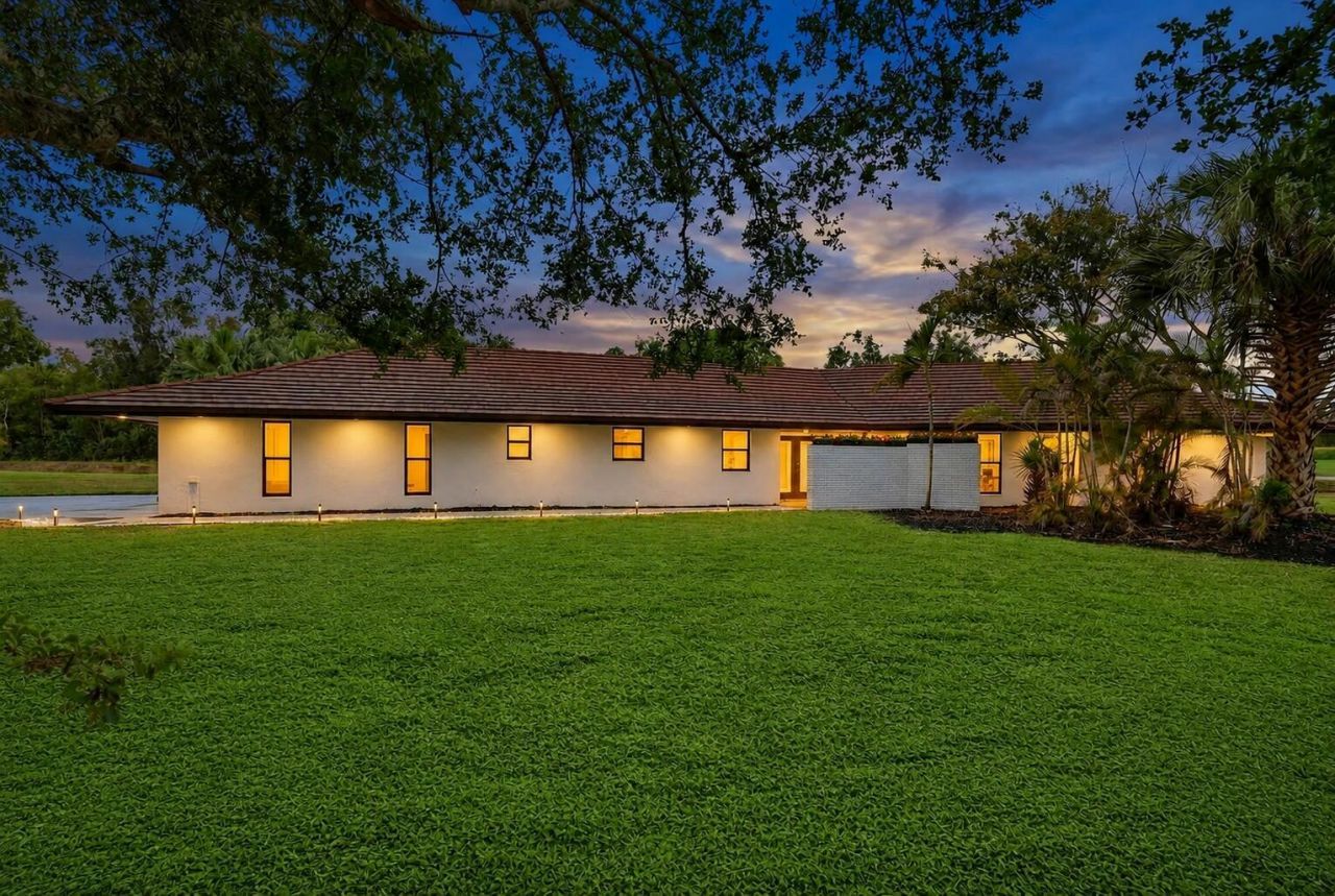 8862 Wendy Lane S, West Palm Beach, FL 33411 Photo