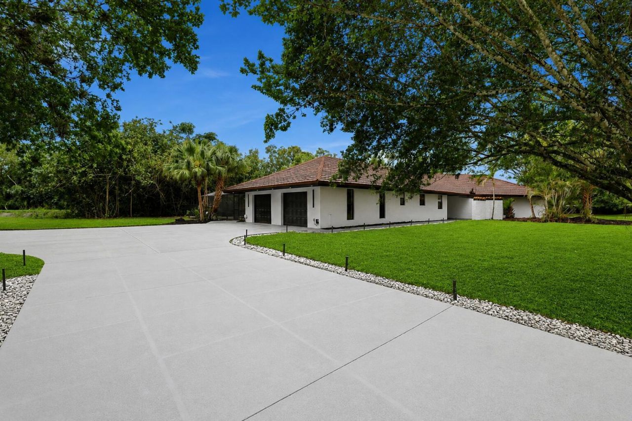 8862 Wendy Lane S, West Palm Beach, FL 33411 Photo