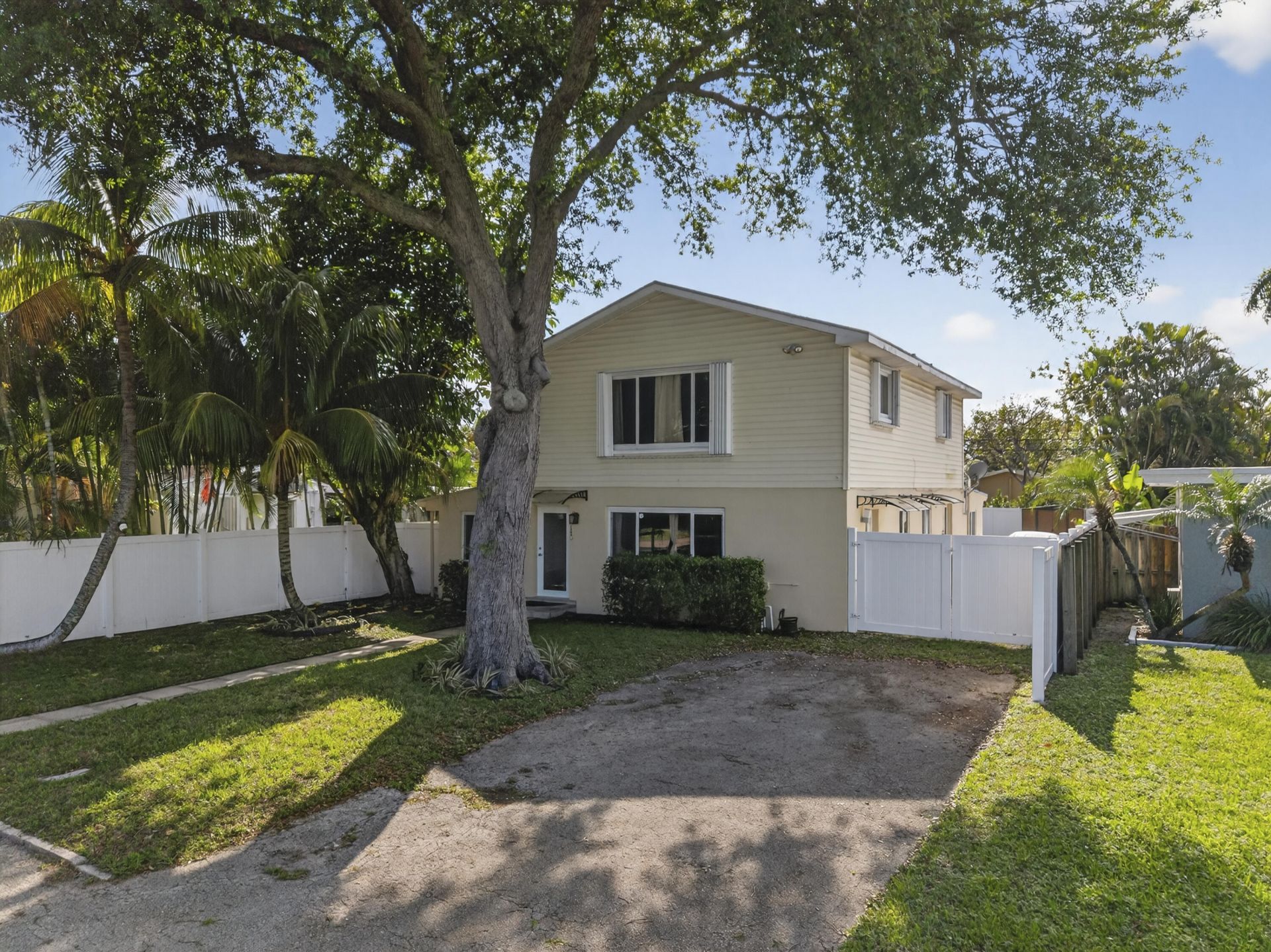 1503 NE 18th Avenue, Fort Lauderdale, FL 33304 Photo