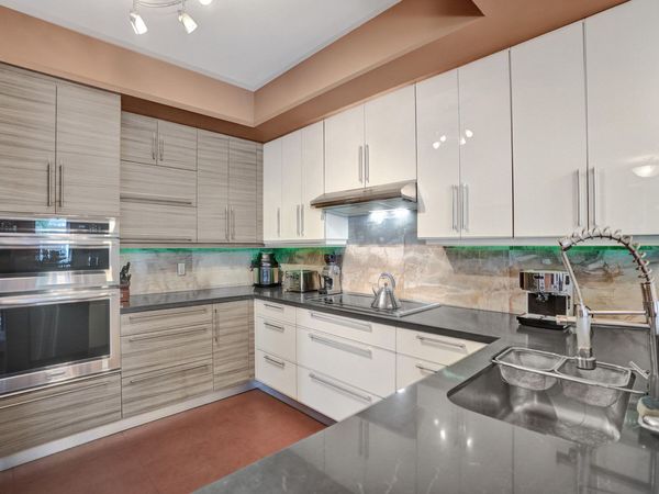 2617 NE 14th Avenue, Unit 304, Wilton Manors, FL 33334