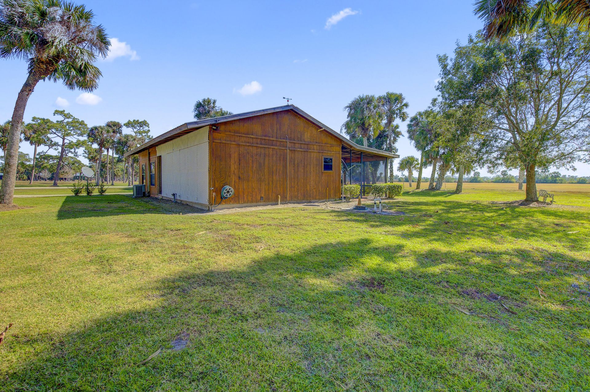 30003 SW Martin Highway, Okeechobee, FL 34974 Photo